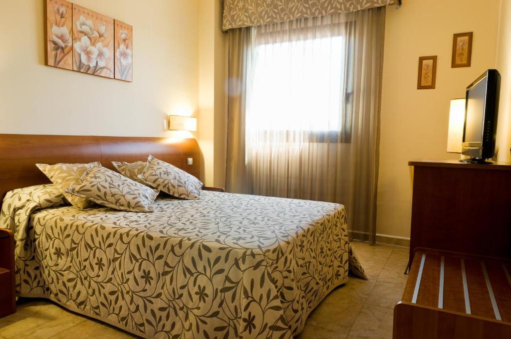 Torrijos Hotel Cheste Bilik gambar