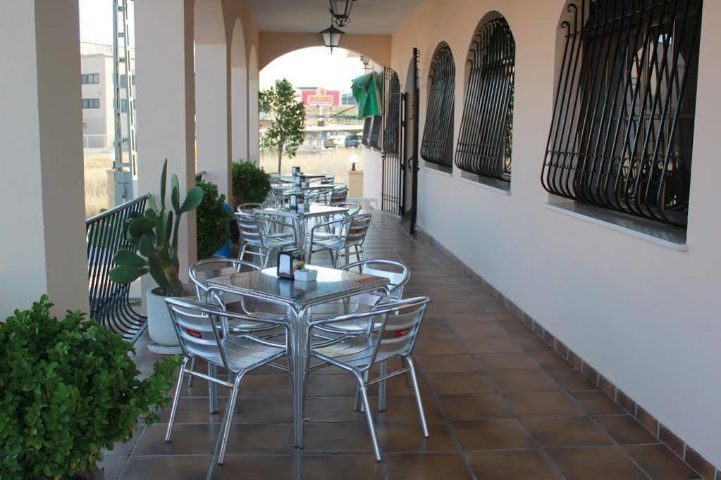 Torrijos Hotel Cheste Luaran gambar